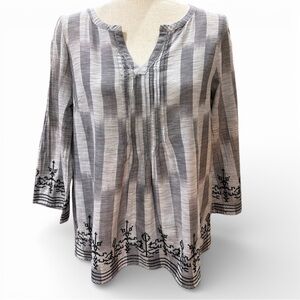 LUCKY BRAND Boho Cotton Gray Tunic with Black Embroidery Detail Size S